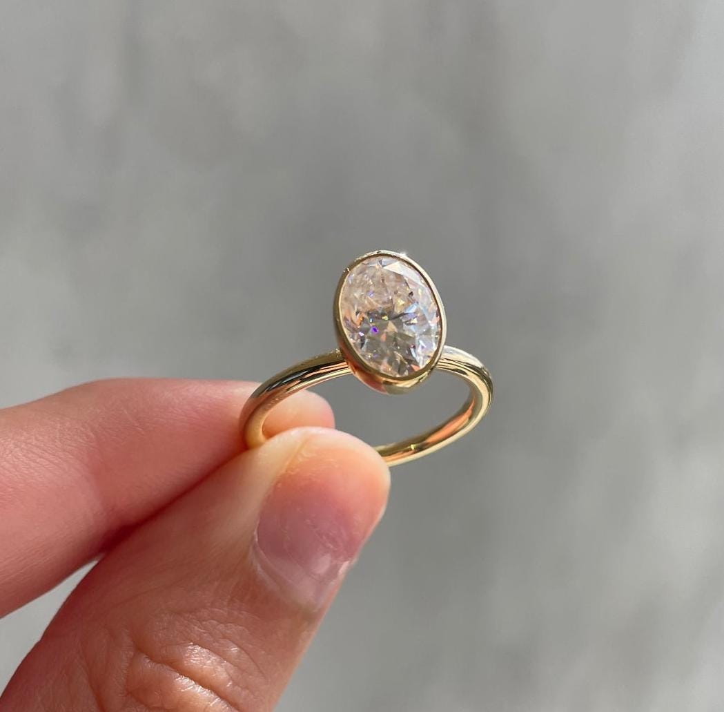 2.50ct Oval Lab Diamond Bezel Engagement Ring | DEF VVS | IGI Certified | Ethical Gold