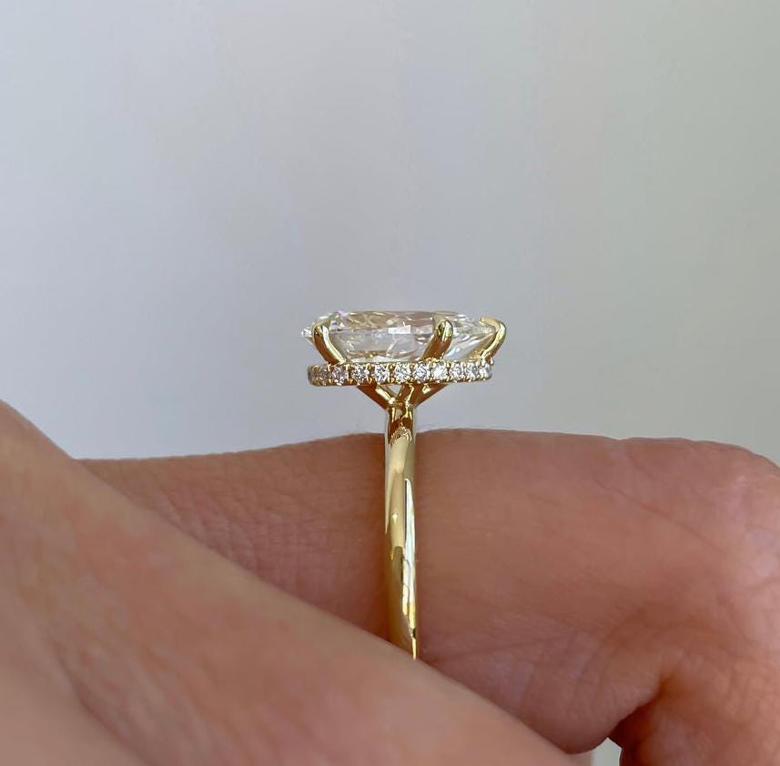 4.50ct Pear Lab Grown Diamond Solitaire Engagement Ring | IGI Certified | Yellow Gold