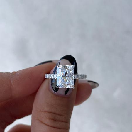 Radiant 3.50tcw Lab Diamond Ring | Pavé Solitaire Setting | IGI Certified | Custom Gold Options