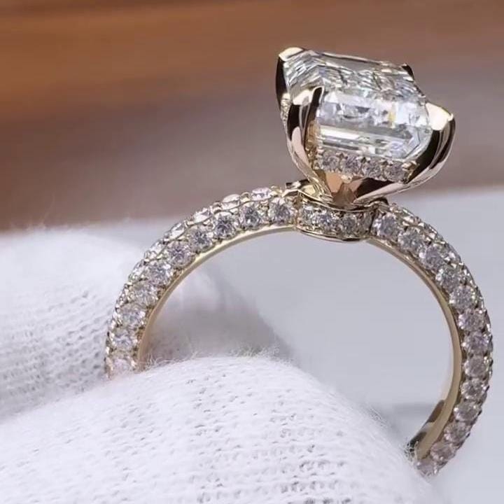 6.00tcw Emerald Lab Diamond Hidden Halo Pavé Ring | 5.00ct Center | IGI Certified