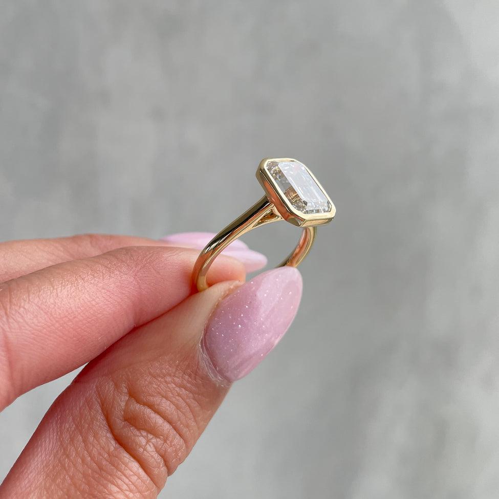 1.20ct Emerald Lab Diamond Bezel Cathedral Ring | IGI Certified | D-E-F VVS–VS Clarity