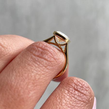 1.20ct Emerald Lab Diamond Bezel Cathedral Ring | IGI Certified | D-E-F VVS–VS Clarity