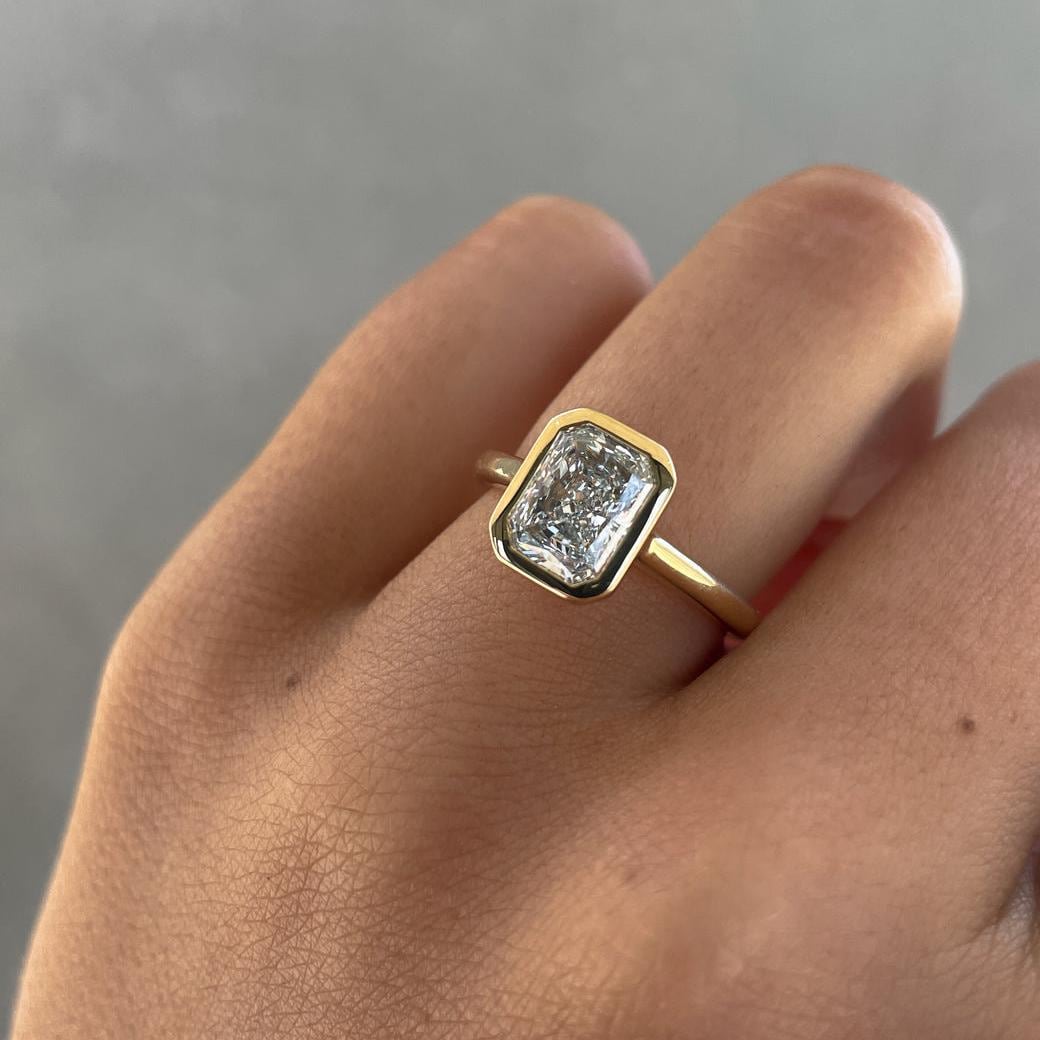 2.50 Carat Radiant Cut Lab Grown Diamond Ring | Modern Bezel Setting | IGI Certified | Ethical Engagement Ring
