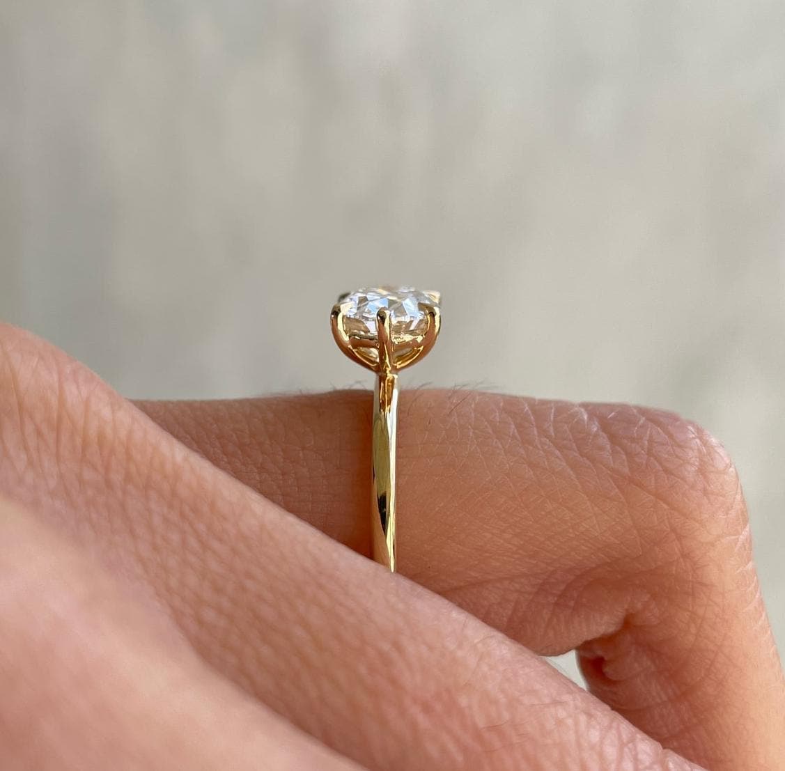 2.50ct Oval Lab Grown Diamond East-West Engagement Ring | Solitaire | IGI Certified