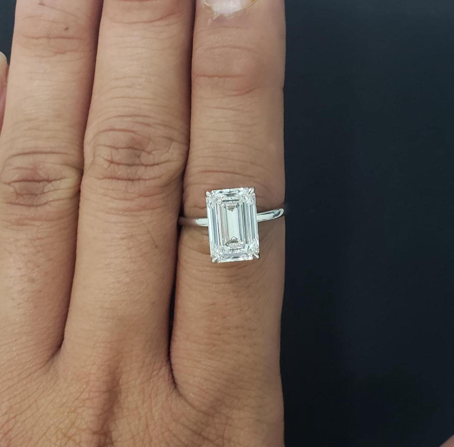 5.50ct Emerald Lab Diamond Solitaire Engagement Ring | IGI Certified | Platinum Setting