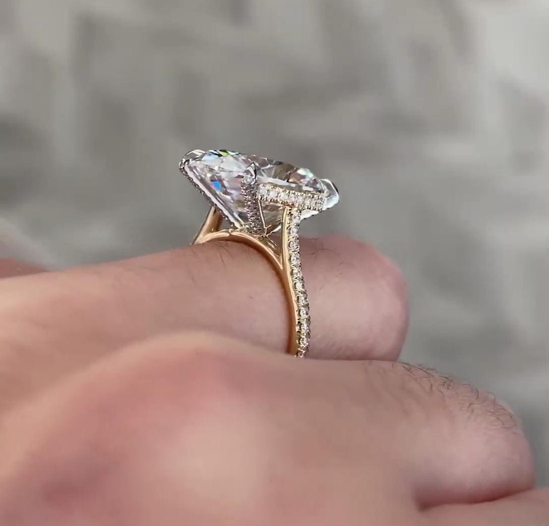 Oval 9.60tcw Lab Grown Diamond Engagement Ring | D-E-F Color | VVS–VS Clarity | IGI Certified | Pavé Setting | 10K 14K 18K Gold