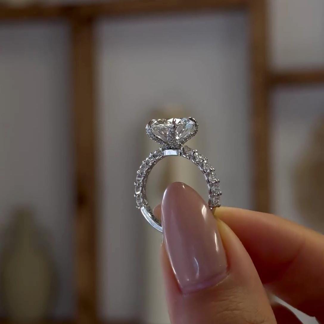 Oval 5.10tcw Lab Diamond Scalloped Pave Engagement Ring | IGI Certified