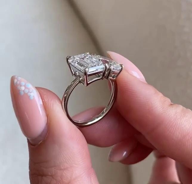 Emerald & Pear 5.00tcw Lab Grown Diamond Toi Et Moi Ring | IGI Certified | 14K 18K White Gold | DEF Color ,VVS  Clarity