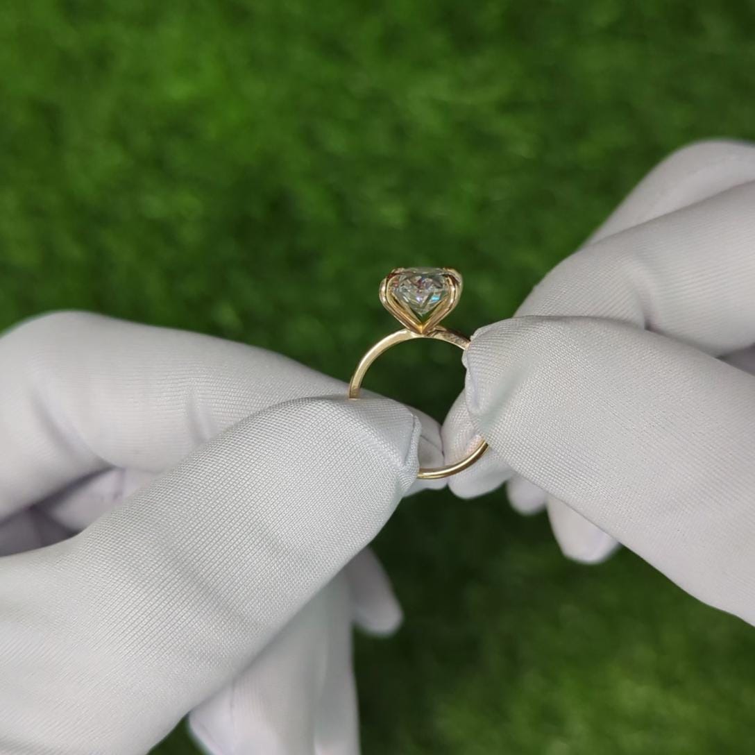 Oval 3.50ct Lab Grown Diamond Solitaire Engagement Ring, D-E-F Color, VVS-VS Clarity - IGI Certificate