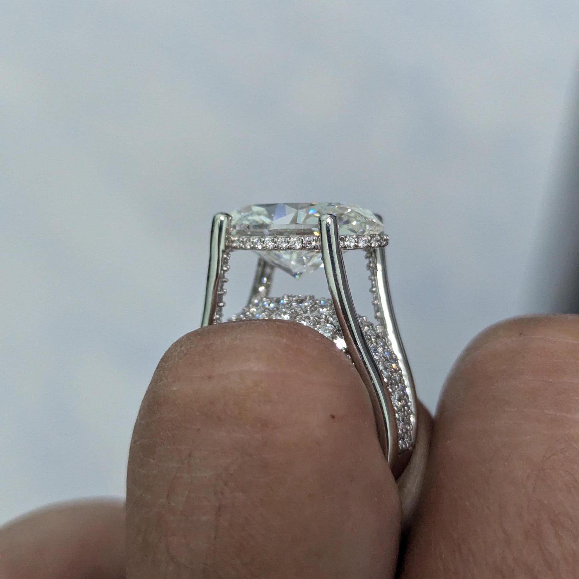 Oval 8.60tcw Lab Grown Diamond East-West Tension Hidden Halo Ring | IGI Certified | EF Color | VS Clarity