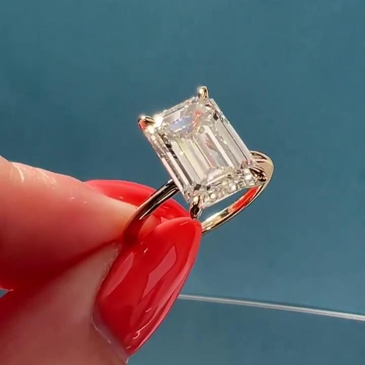 4.00ct Emerald Lab Diamond Solitaire Engagement Ring | IGI Certified | Yellow Gold