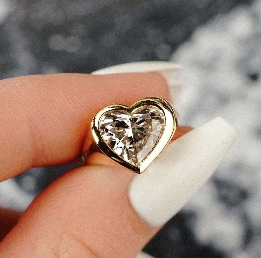 3.00ct Heart Lab Diamond Solitaire Ring | Bezel Set | IGI Certified | DEF VVS | Ethical Gold