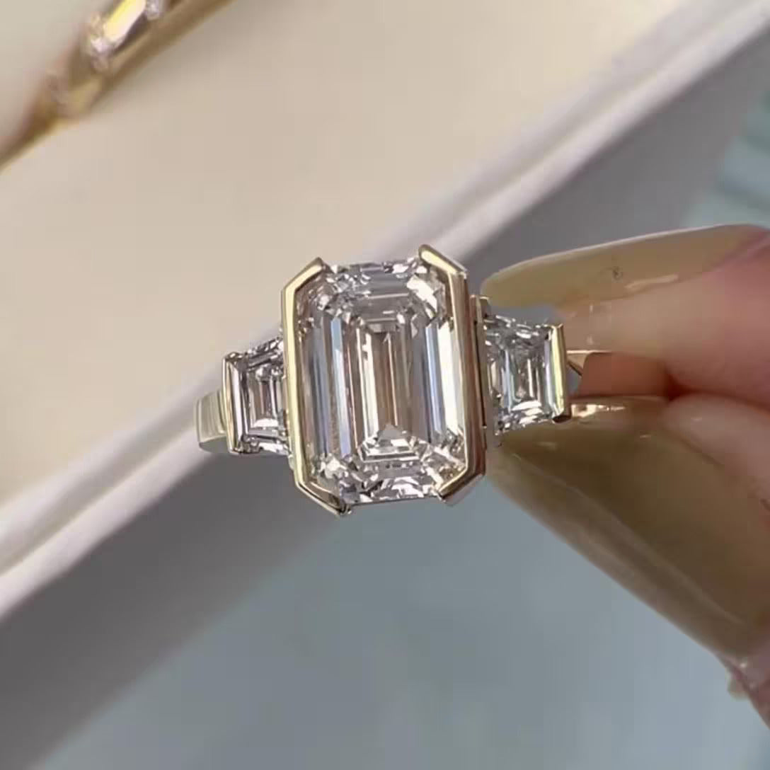 Emerald 4.00tcw Lab Diamond Three Stone Half Bezel Ring | IGI Certified | D-E-F VVS–VS