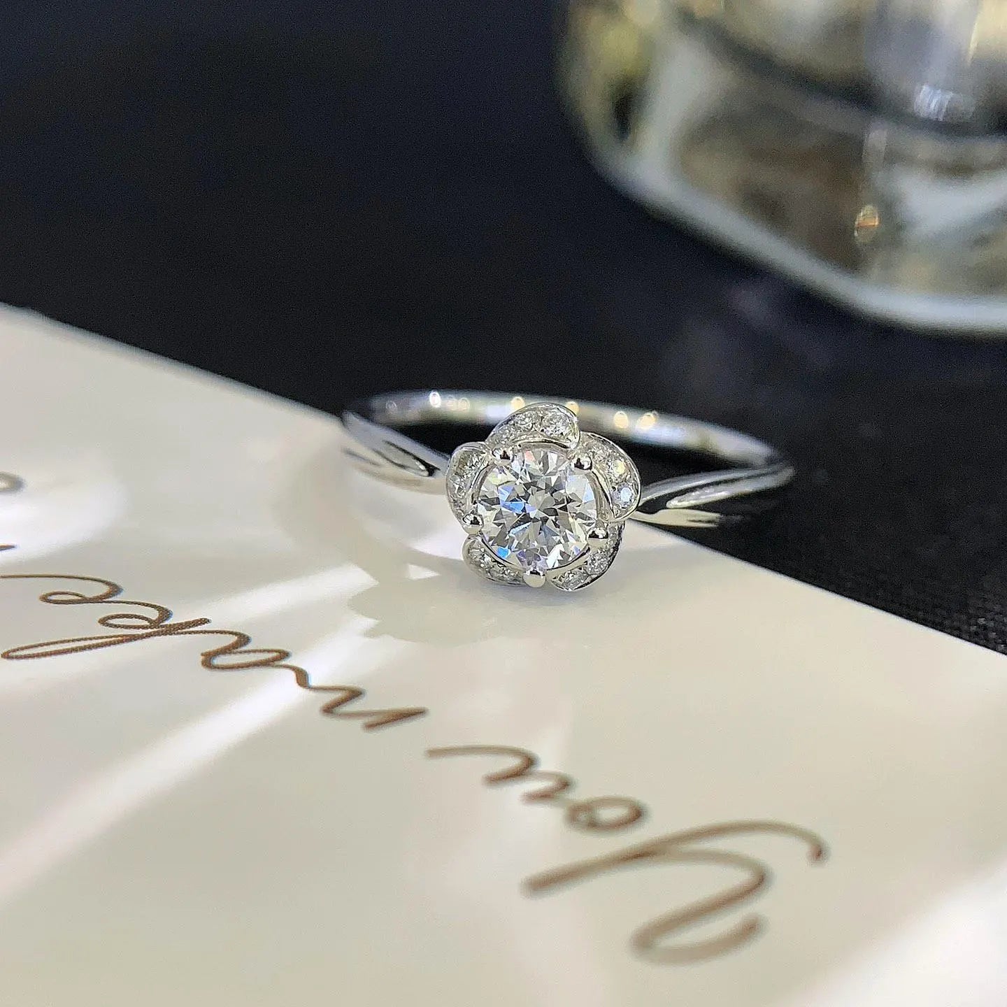 Round 0.90tcw Lab Grown Diamond Halo Cathedral Engagement Ring | IGI Certified