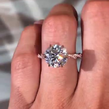 Round 4.00ct Lab Grown Diamond Engagement Ring | Twisted Rose Gold Band | IGI Certified 4.30tcw