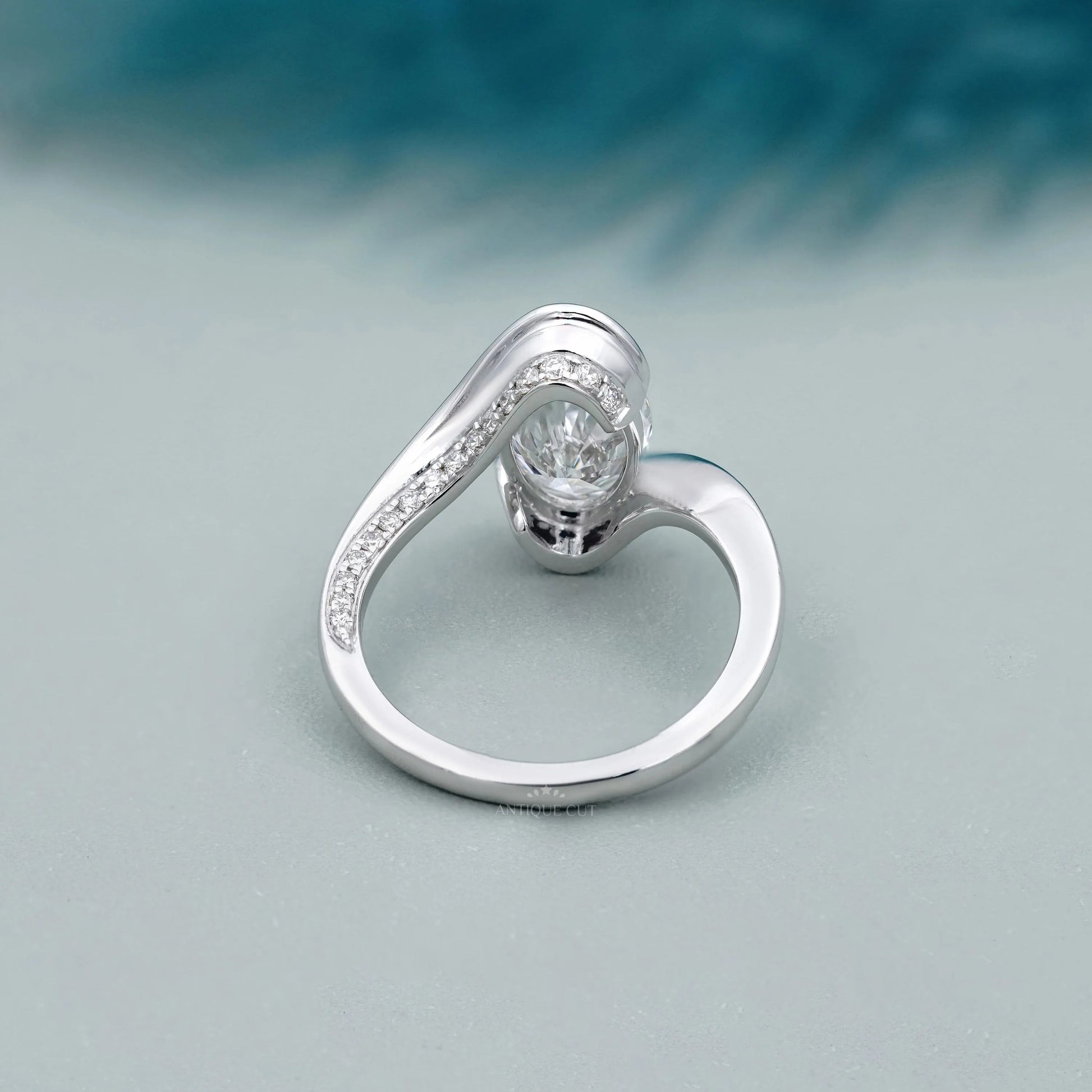 Oval 3.40tcw Lab Grown Diamond Engagement Ring | Twisted Bypass Pavé Design | IGI Certified