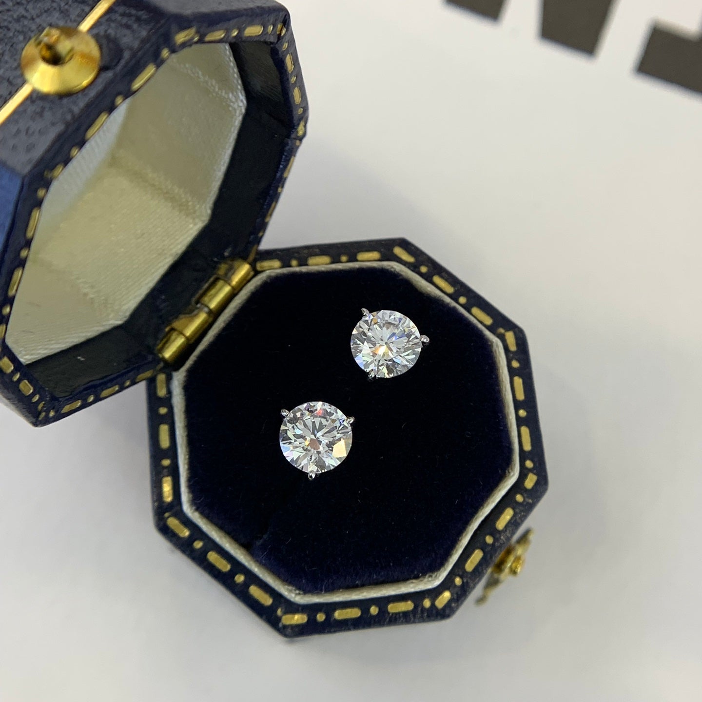 1.00tcw Lab Grown Diamond Round Stud Earring, EF Color, VS Clarity