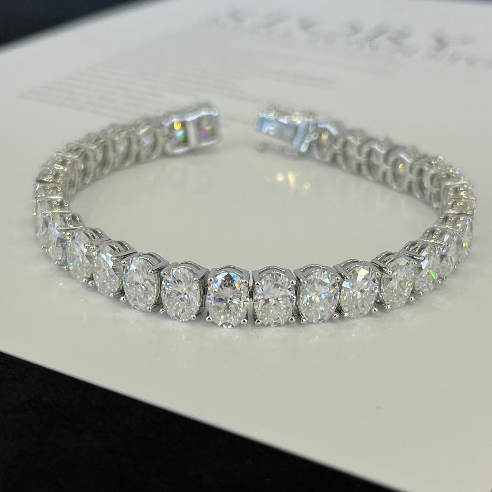 15.00tcw Oval Lab Diamond Tennis Bracelet | White Gold | DEF VVS–VS | IGI Certified