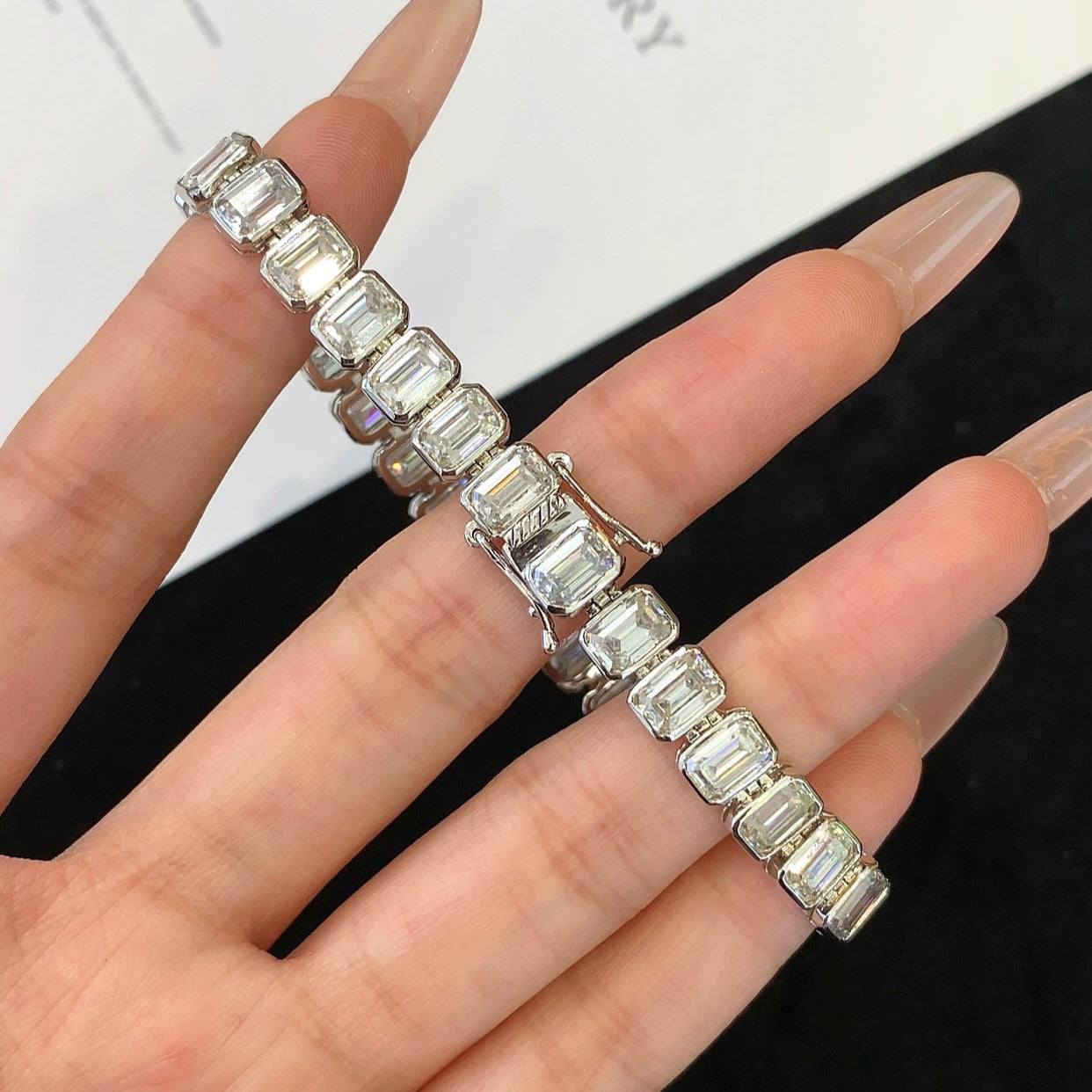 10.00tcw Emerald Lab Diamond Bezel Bracelet | D-E-F Color VVS–VS Clarity | IGI Certified | White Gold