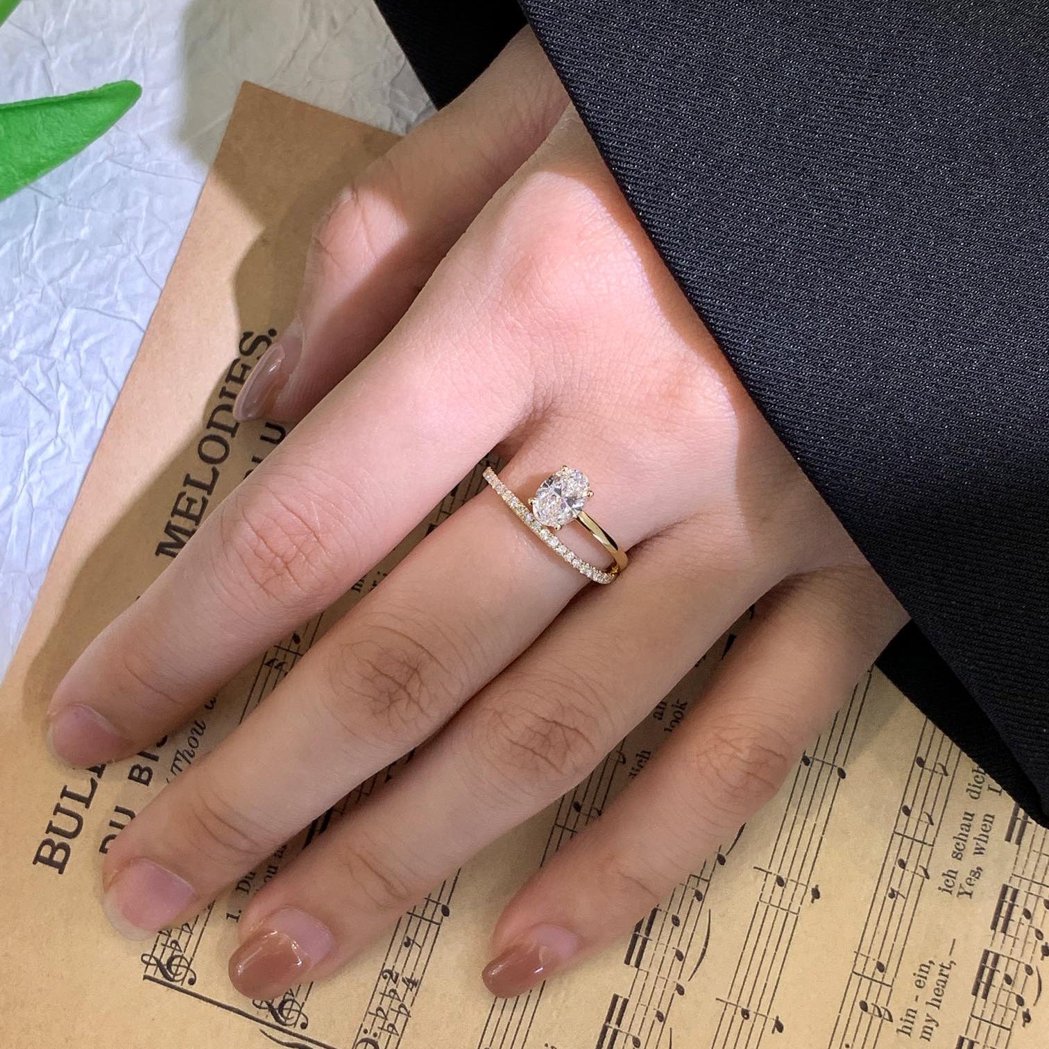 Oval 1.60tcw Lab Diamond Ring | Wrap Band | IGI Certified | DEF VVS–VS Clarity