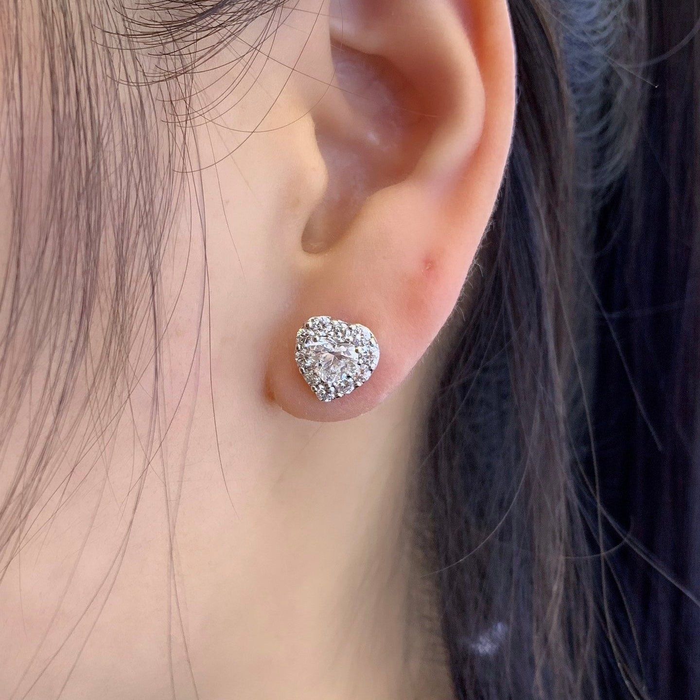 Heart 1.20tcw Lab Grown Diamond Halo Set Stud Earring, D-E-F Color, VVS-VS Clarity