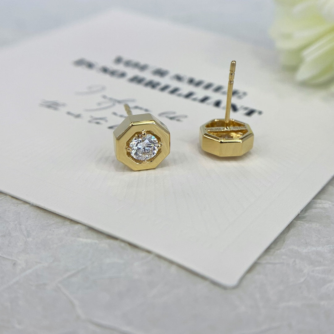 1.00tcw Lab Grown Diamond Round Hexagon Shaped Bezel Set Stud Earring, D-E-F Color, VVS-VS Clarity