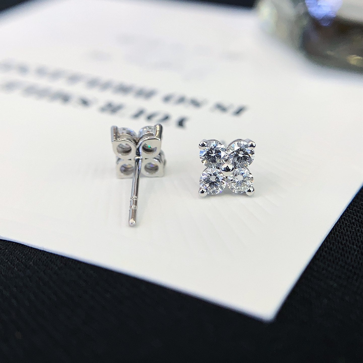 1.00tcw Lab Grown Diamond Round Stud Earring, EF Color, VS Clarity - IGI Certified Earring