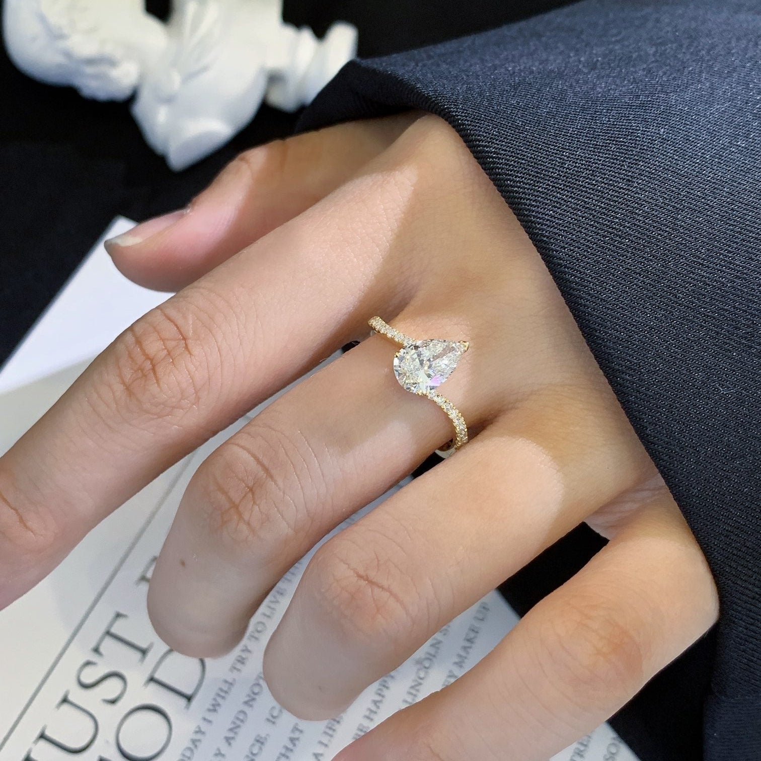 Pear 1.60tcw Lab Diamond Ring | Basket Setting | Wave Band | IGI Certified | D-E-F VVS–VS