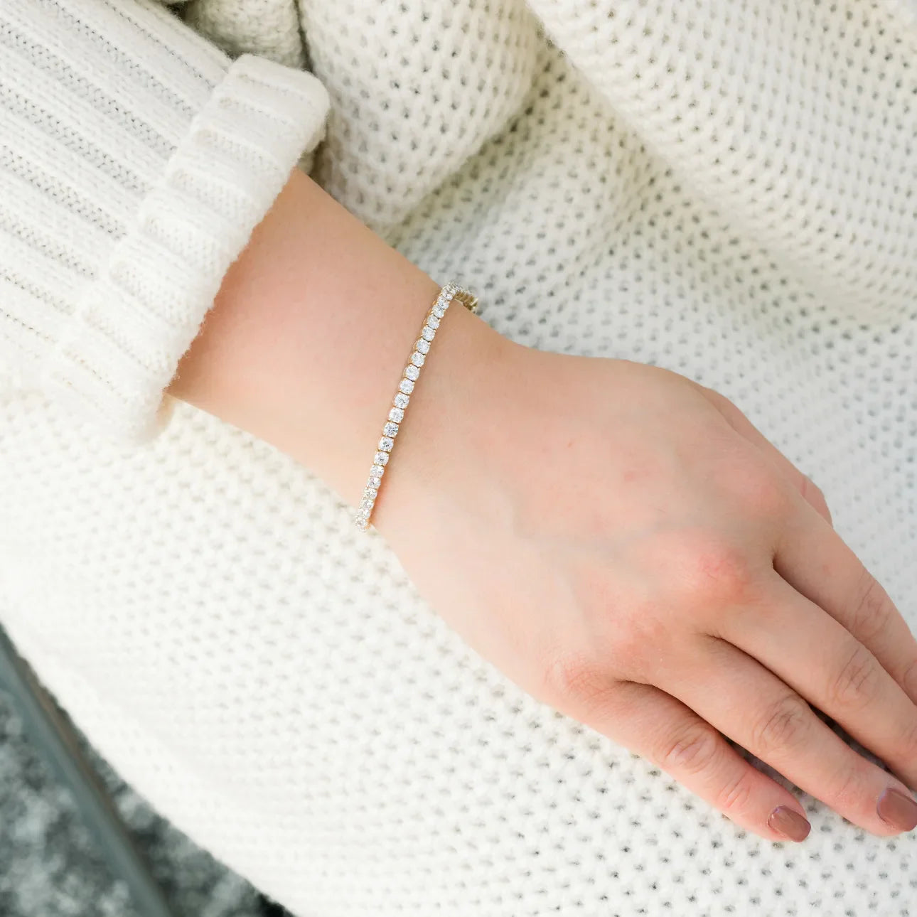 Round Lab Grown Diamond 4 Prong Tennis Bracelet, EF Color, VS clarity, IGI Certified