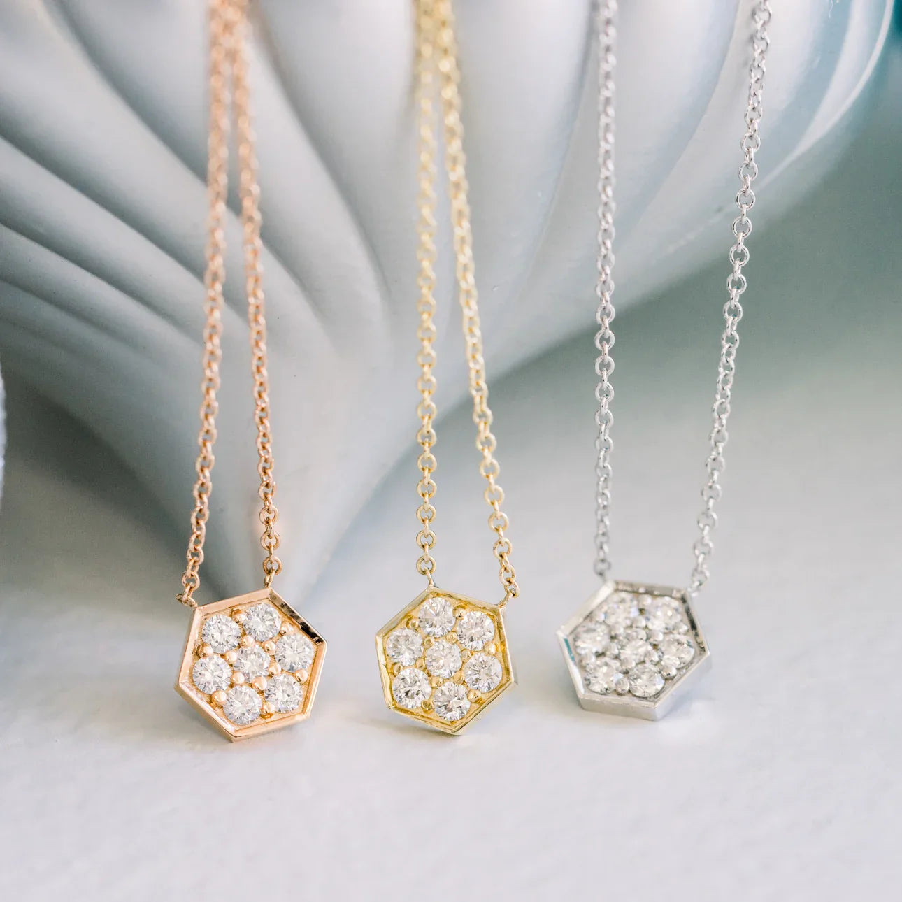 Round Lab Grown Diamond Carbon Necklace, EF Color, VS Clarity, IGI Certified