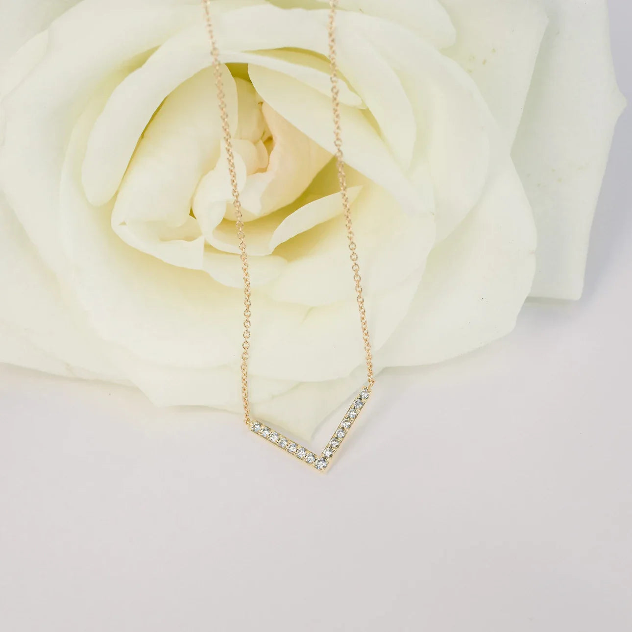 Round Lab Grown Diamond V Necklace, EF Color, VS Clarity, IGI Certified