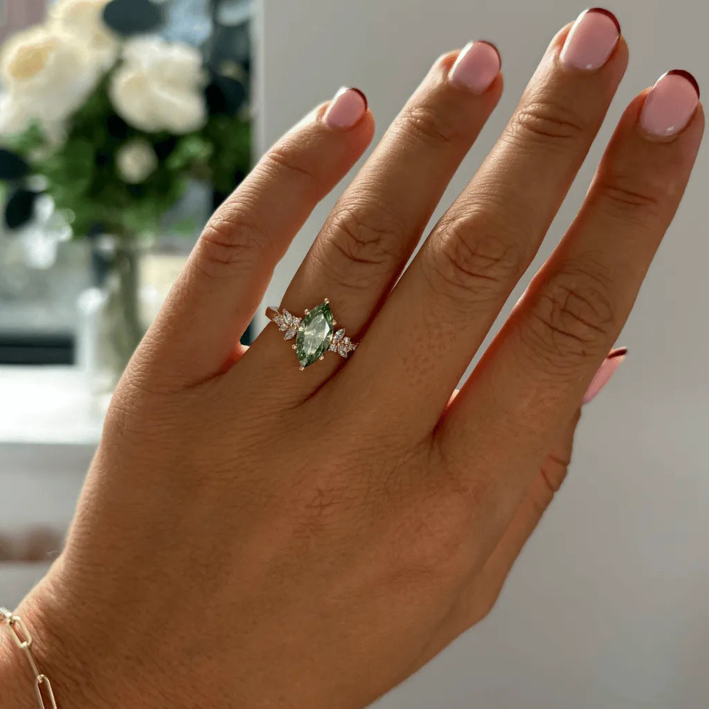 Common :: luxury 1.5ct green marquise diamond engagement ring unique statement ring