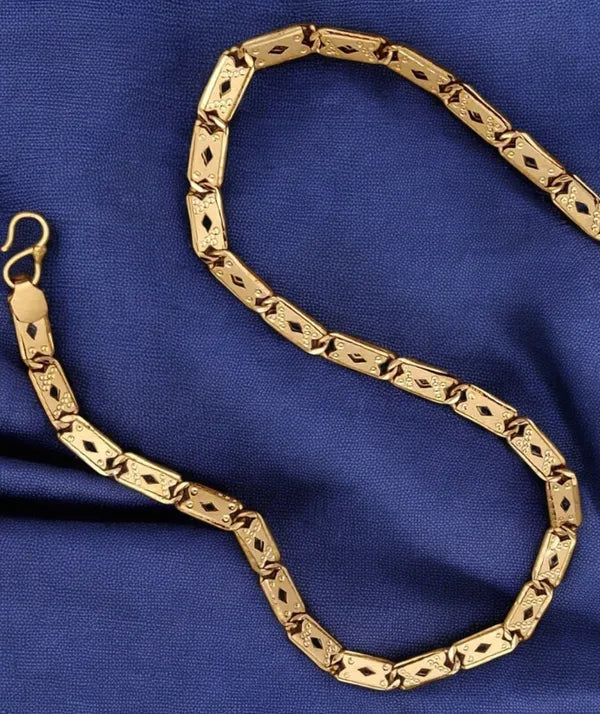 Classical Kajikatli Biscuit in IGP Brass Micro Gold Plated Nawabi Chain For