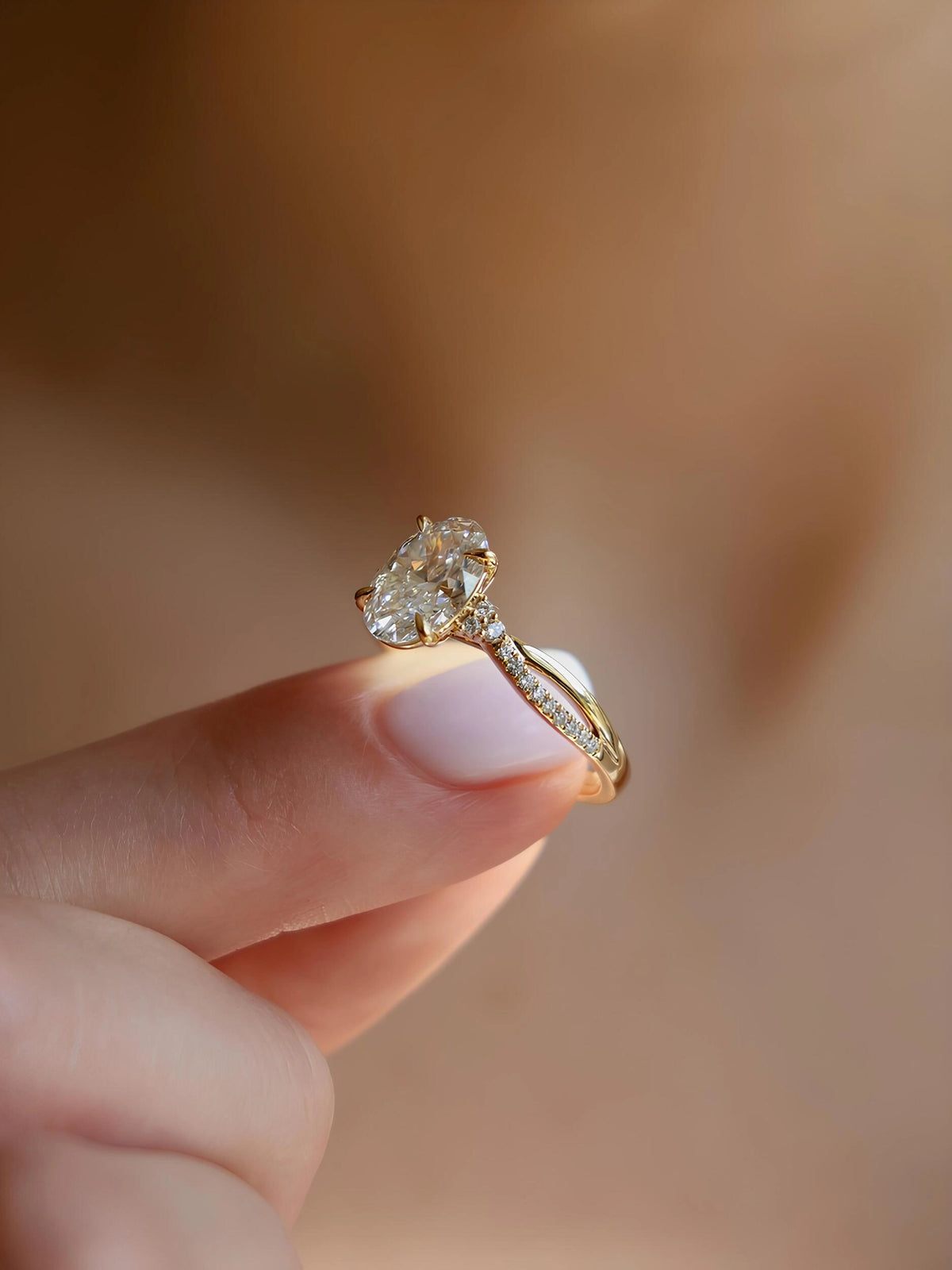 Common :: D VVS1 Oval lab grown diamond pavé engagement ring