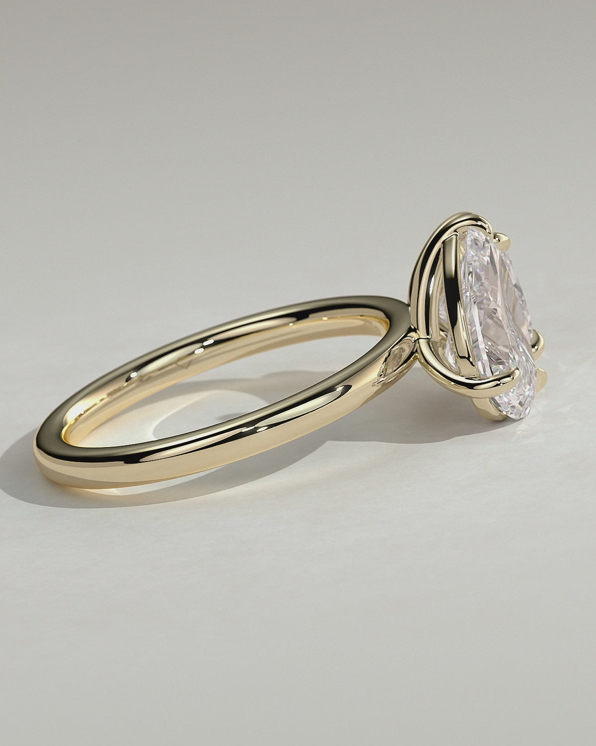 Yellow :: Velserae pear and princess toi et moi lab grown diamond engagement ring 360 view yellow gold IGI certified two stone ring