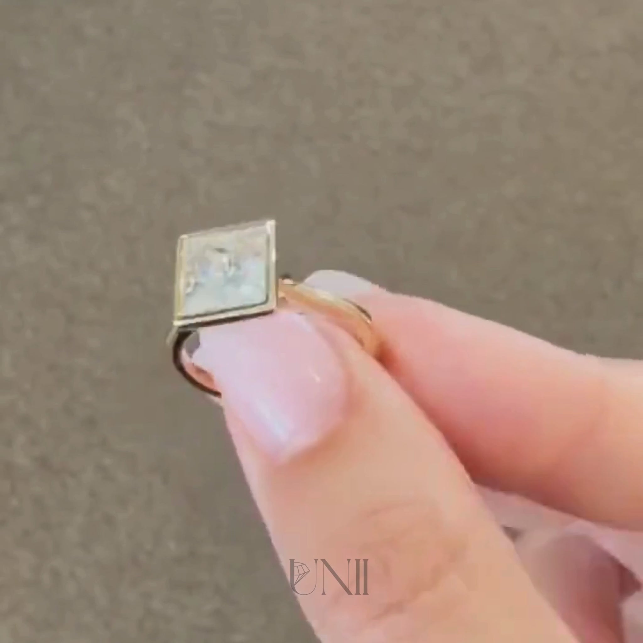 Common :: Unii Jewels 2.16ct Princess Cut bezel engagement ring video