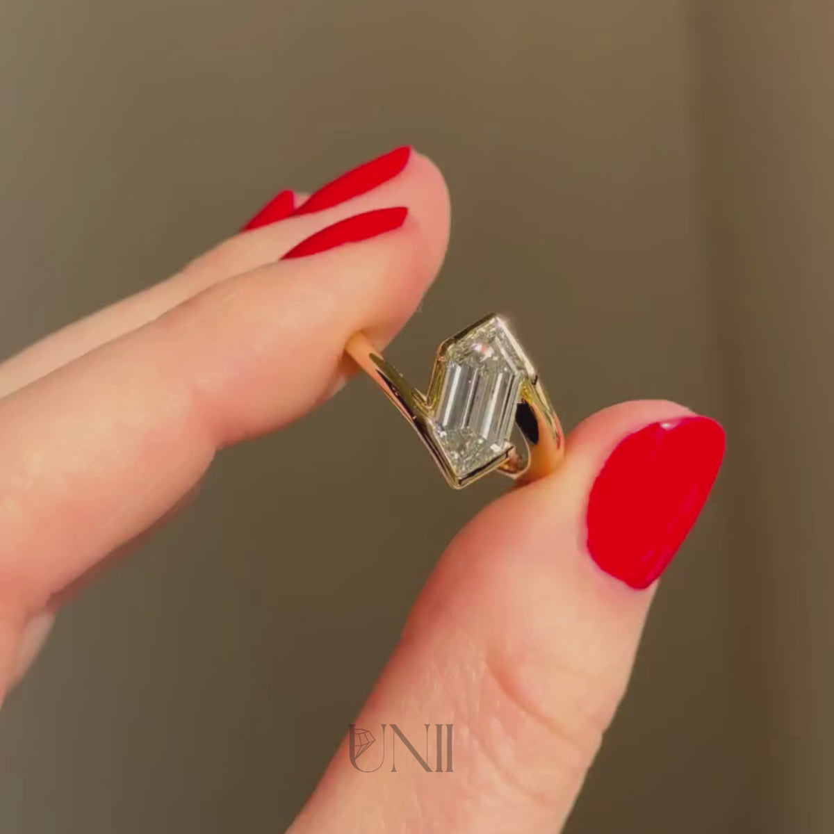 Common :: Unii Jewels 1.50ct hexagon cut lab grown diamond solitaire ring video