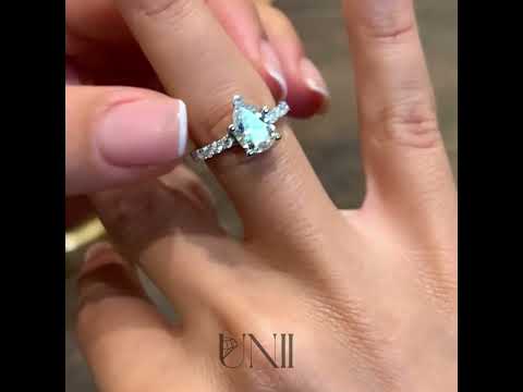 Common :: luxury Zenmora pear lab diamond engagement ring bridal design