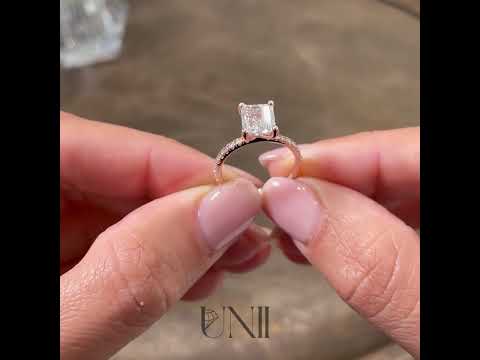Common :: Velinora radiant pavé lab grown diamond engagement ring sparkle close up IGI certified video
