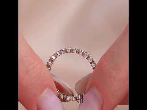 Common :: Seriquea 0.5ct Round Bezel Lab Grown Diamond Eternity Ring White Gold IGI Certified