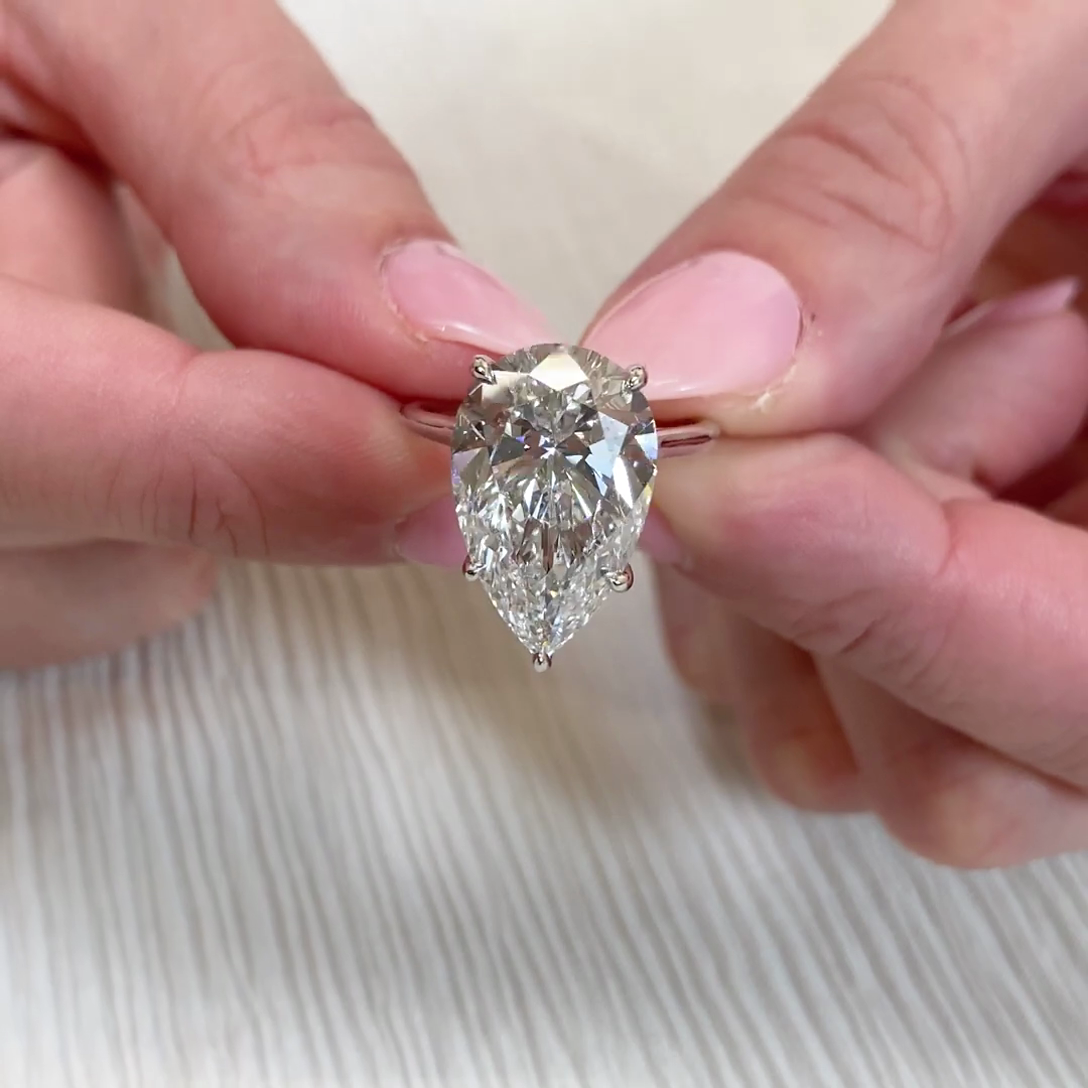 Pear 7.00ct Lab Diamond Solitaire Engagement Ring | IGI | D-E-F | VVS–VS
