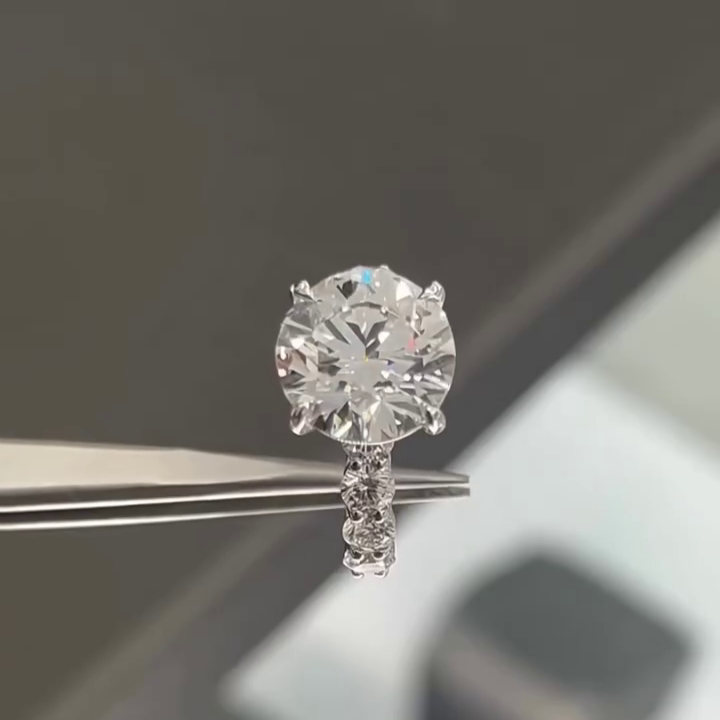 Round 5.20tcw Lab Grown Diamond Engagement Ring | Scalloped Pave Band | IGI Certified | DEF VVS–VS