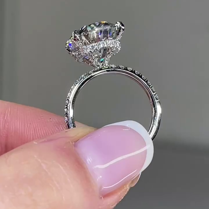 Oval 5.50tcw Lab Diamond Hidden Halo Engagement Ring | IGI Certified | White Gold | VVS Clarity