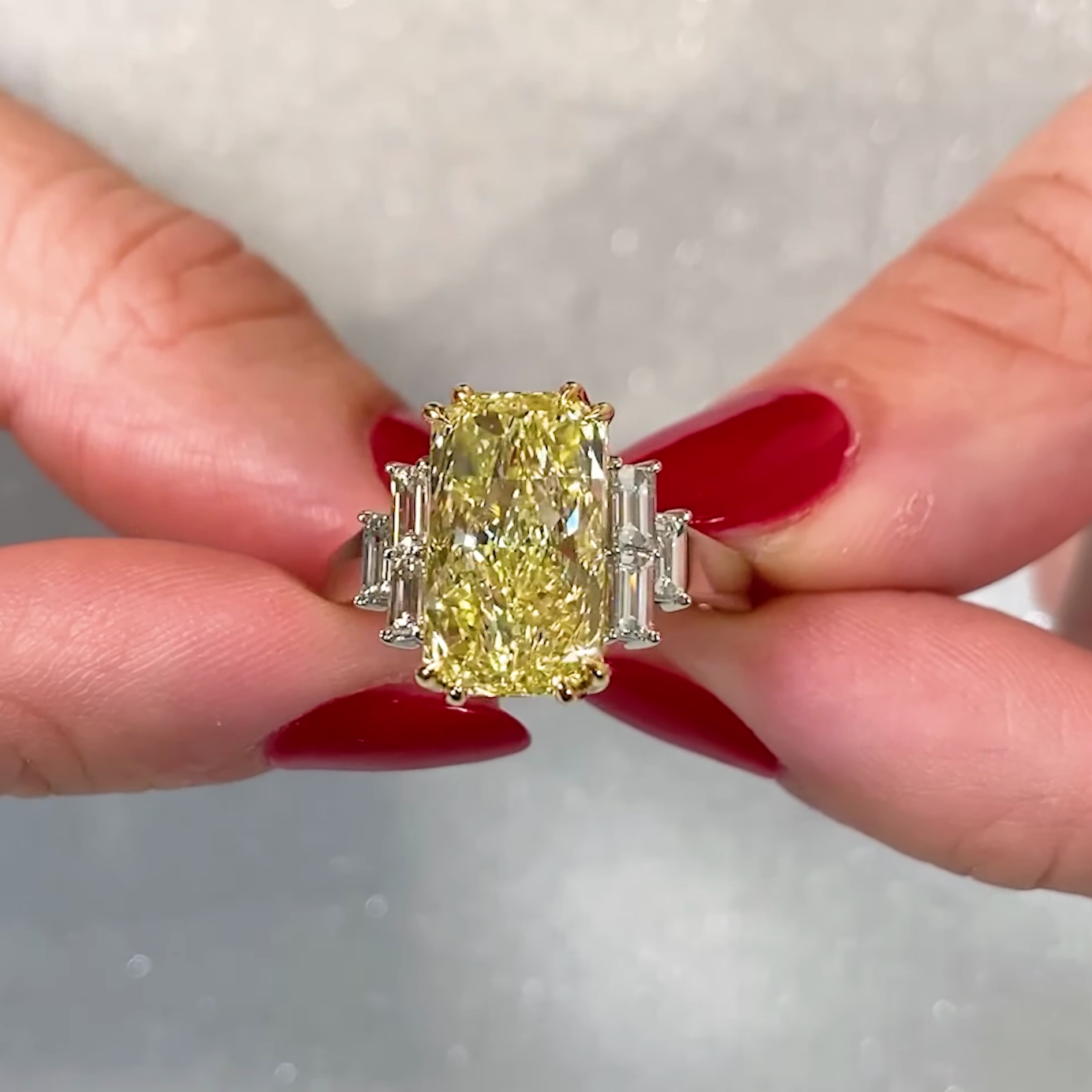 Radiant 6.00tcw Fancy Yellow Lab Diamond Ring | VVS–VS | IGI Certified Gold Ring