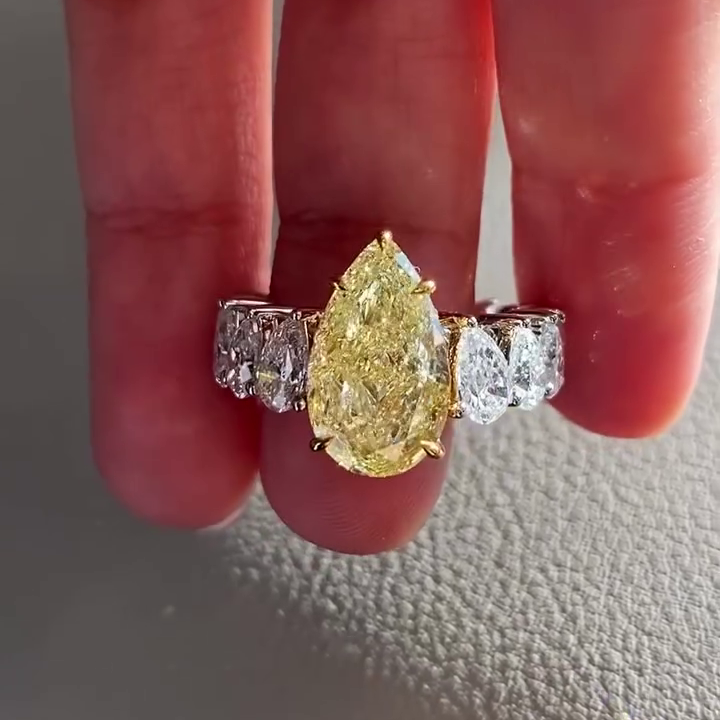 Pear Fancy Yellow 9.00tcw Lab Diamond Pavé Engagement Ring | IGI Certified VVS–VS Clarity