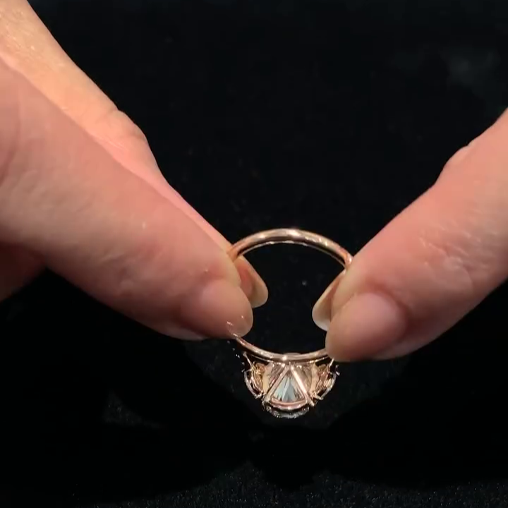 Oval 3.10tcw Lab Diamond Ring | Marquise & Round Sides | IGI Certified | D-E-F VVS–VS | White Gold