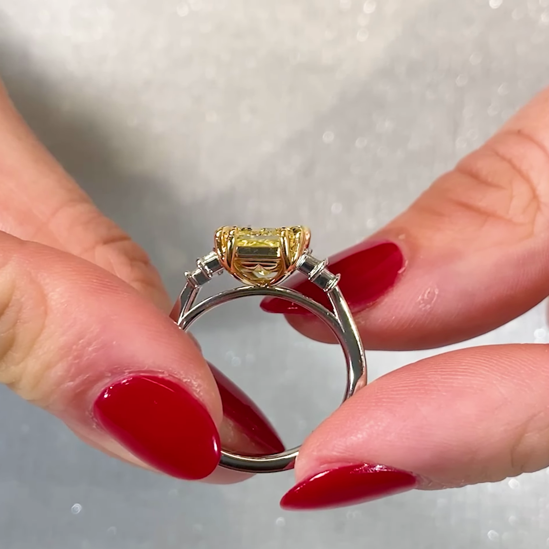 Radiant 6.00tcw Fancy Yellow Lab Diamond Ring | VVS–VS | IGI Certified Gold Ring