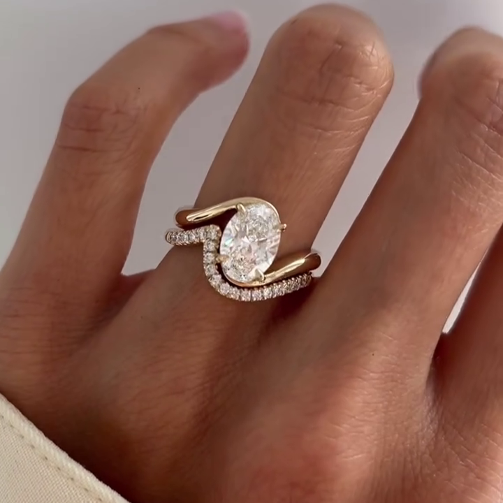 2.50tcw Oval Lab Diamond Bypass Engagement Ring with Band | IGI Certified