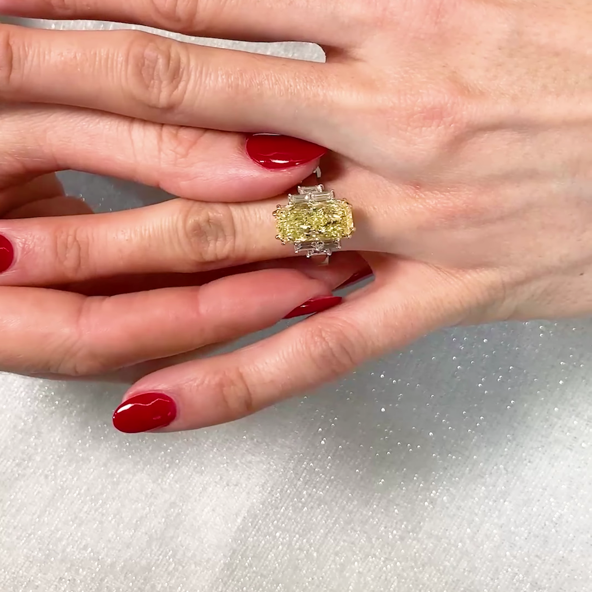 Radiant 6.00tcw Fancy Yellow Lab Diamond Ring | VVS–VS | IGI Certified Gold Ring