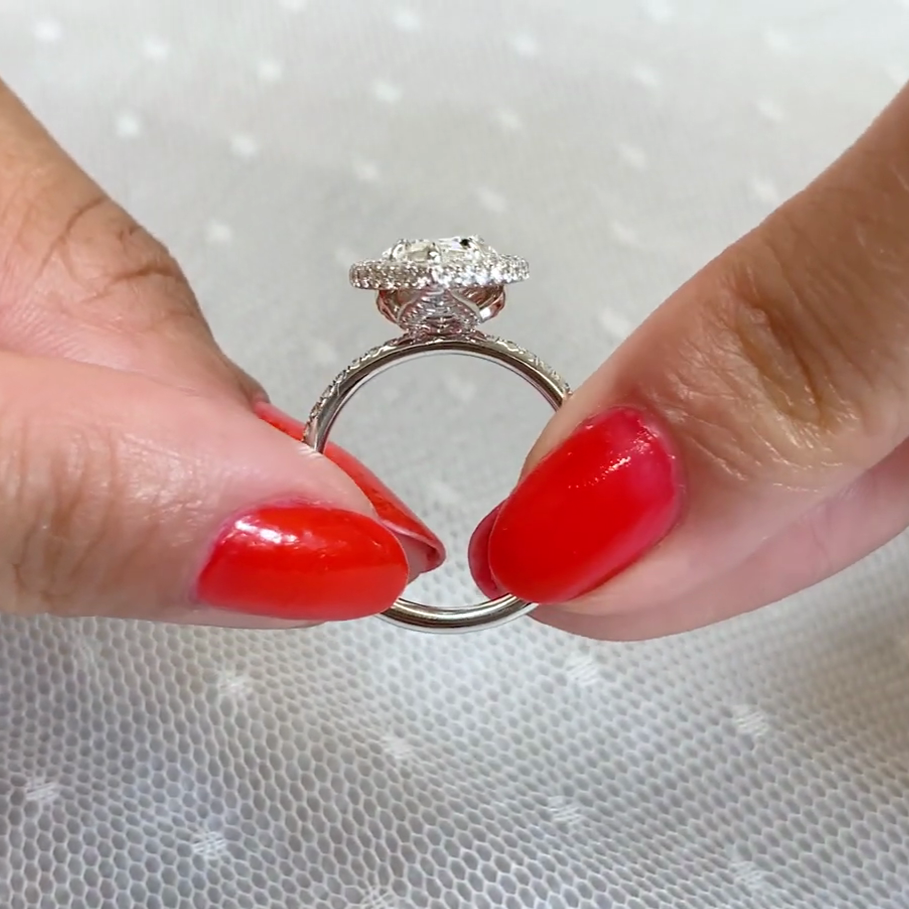 Pear 3.00tcw Lab Grown Diamond Halo Engagement Ring | IGI Certified | DEF VVS–VS Clarity